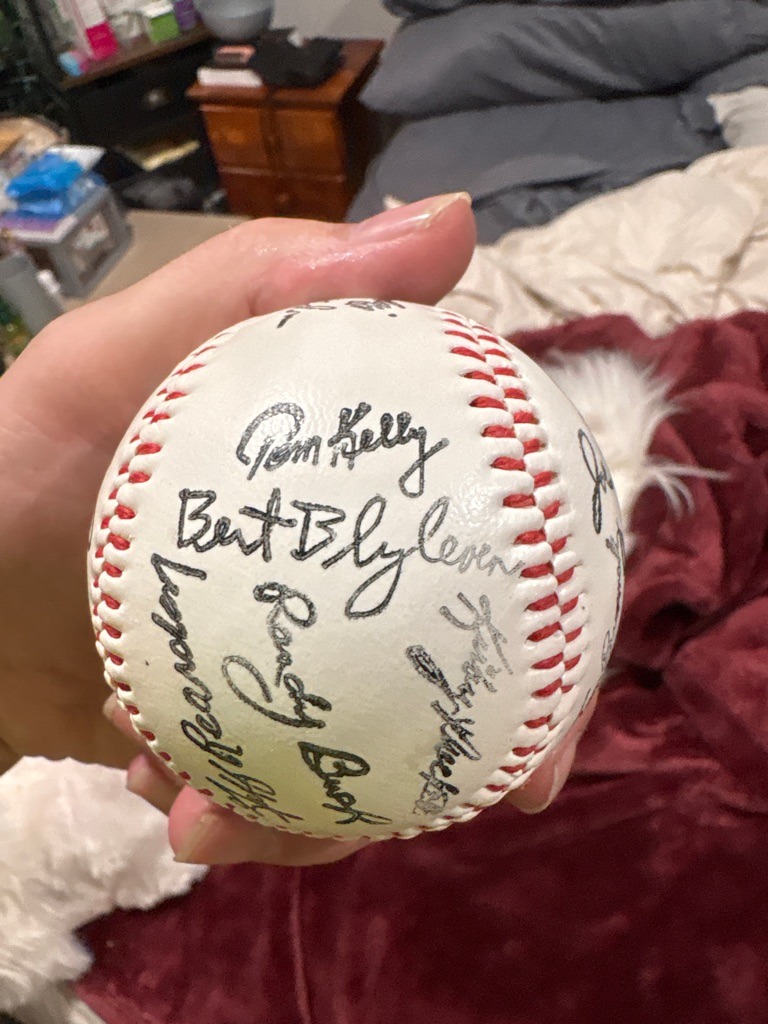Multiple Signers including Tom Kelly, Bert Blyleven, and Kirby Puckett
