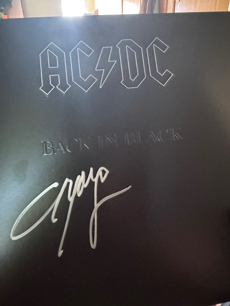 Angus Young