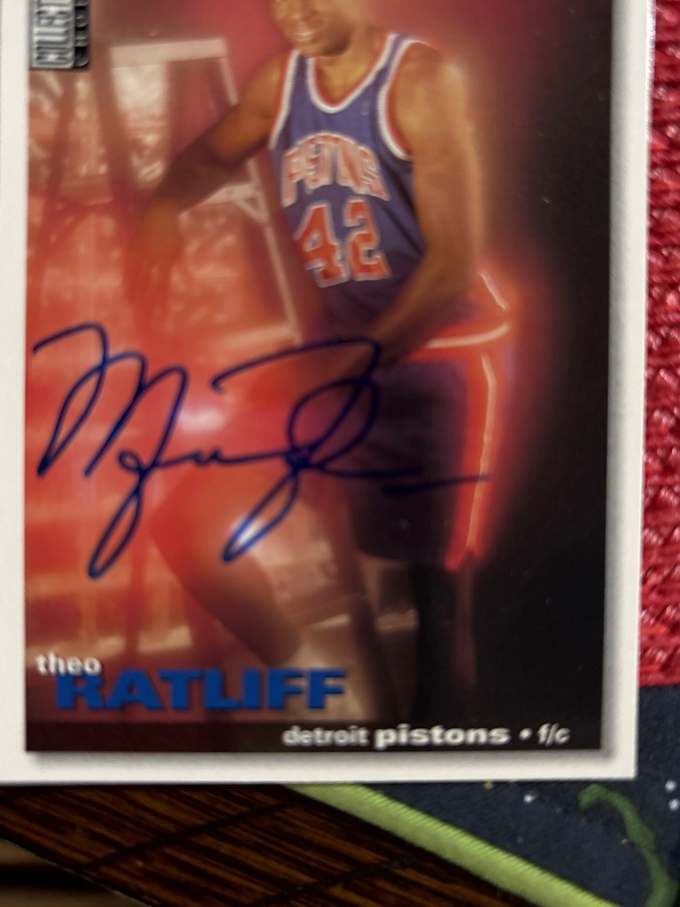Theo Ratliff