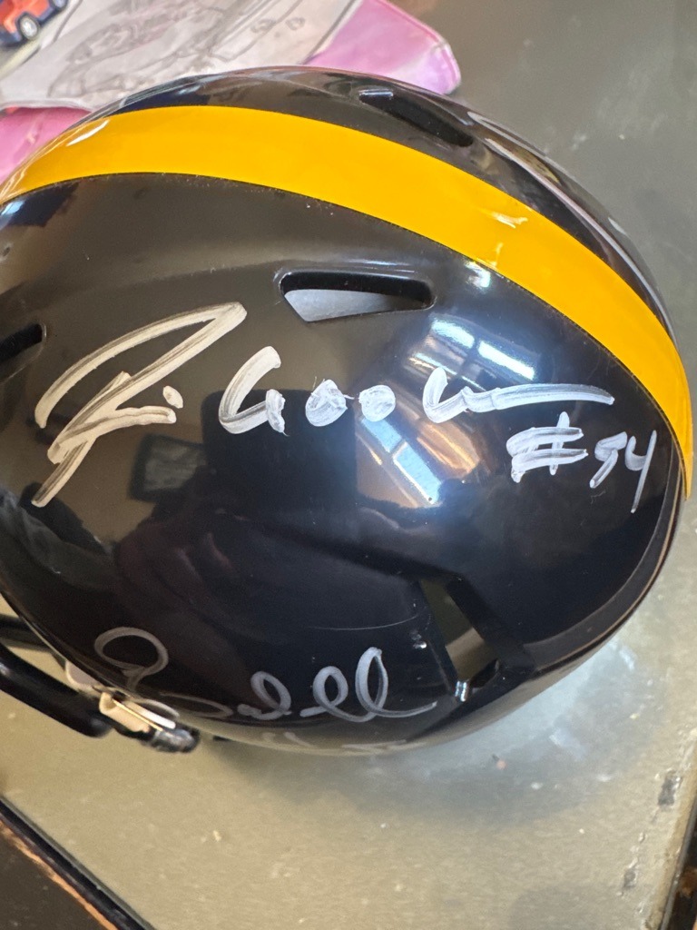 Ben Roethlisberger (Primary top signature) / Jerome Bettis (Secondary bottom signature)